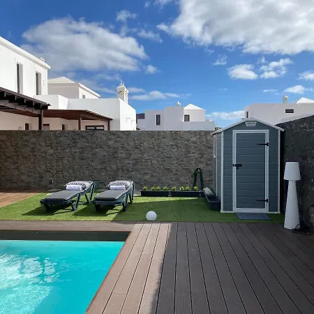 Laura 31 Playa Blanca (adults Only) * Playa Blanca (Lanzarote)