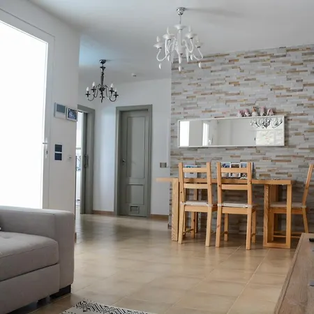 Laura 31 Playa Blanca (adults Only) Homestay Playa Blanca (Lanzarote)